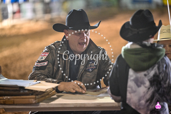 DROBERTS-CITRUS COUNTY STAMPEDE-INVERNESS FLORIDA-PERF 1-11182022-MISC-AUTOGRAPH SESSION 7247