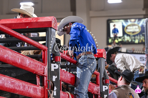 STACE SMITH WORLD BRONC FUTURITY FINALE 12-8-23 13548
